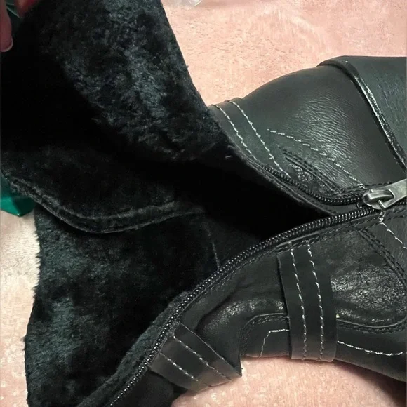 Spring Step Boisa Black water-resistant vegan leather boots shock resist heals - Picture 4 of 10